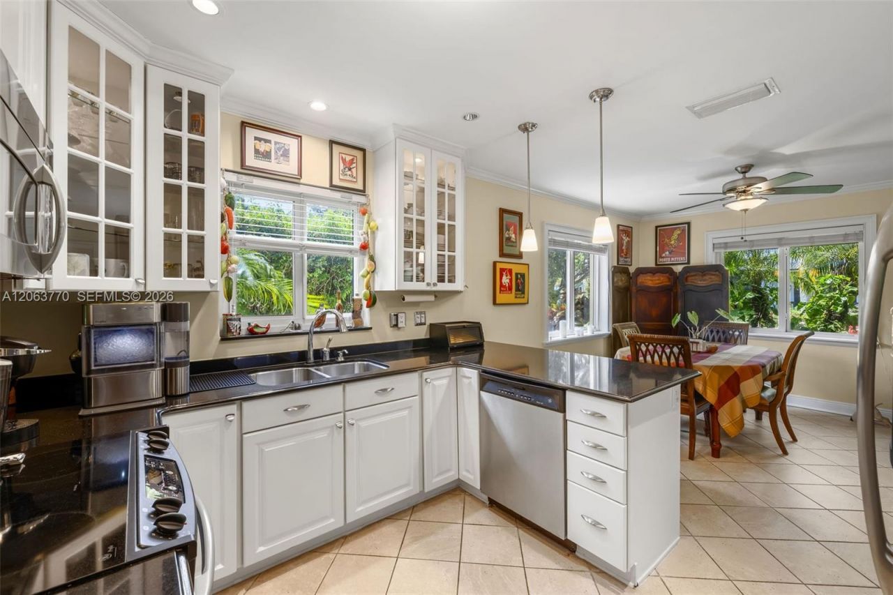 14 NW 109th St, Miami Shores, FL 33168 Photo