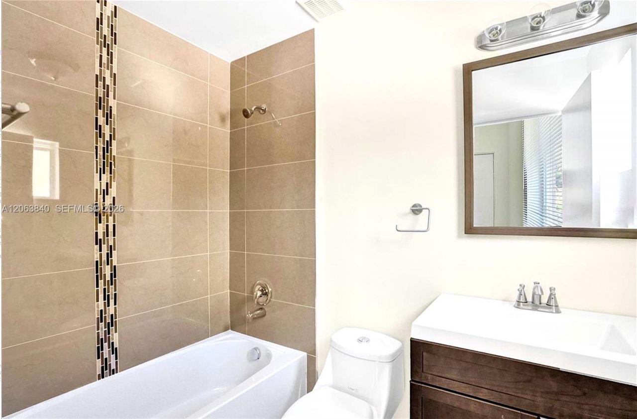 4643 NW 15th Ct, Unit 2, Miami, FL 33142 Photo