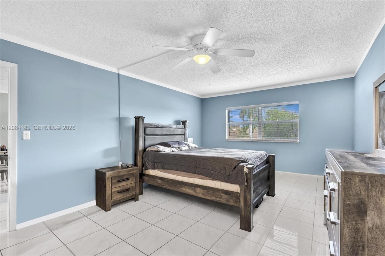 8852 W Mcnab Rd , Unit 203, Tamarac, FL 33321 Photo