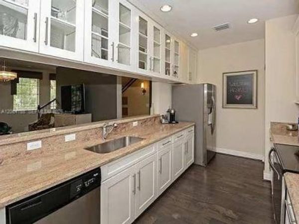 837 SW 147th Ave, Unit 1410, Pembroke Pines, FL 33027