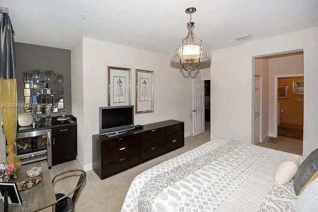 837 SW 147th Ave, Unit 1410, Pembroke Pines, FL 33027 Photo