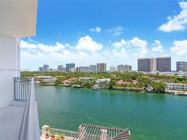 9751 E Bay Harbor Dr , Unit 8D, Bay Harbor Islands, FL 33154