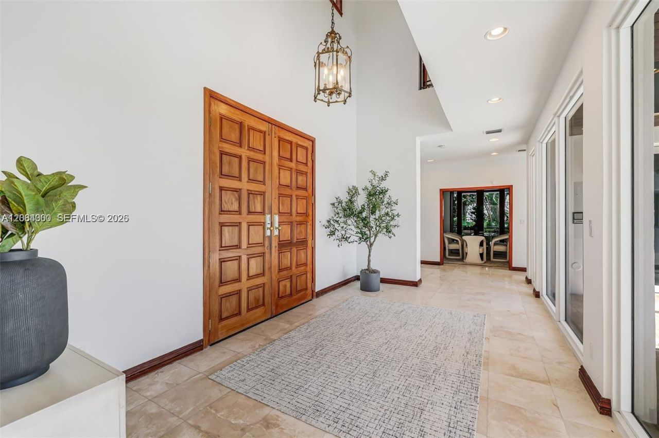 184 Paloma Drive, Coral Gables, FL 33143 Photo