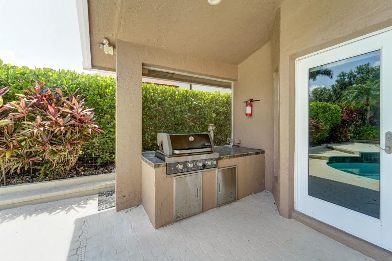 11999 Classic Drive, Coral Springs, FL 33071 Photo