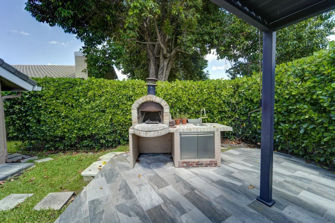 11999 Classic Drive, Coral Springs, FL 33071 Photo