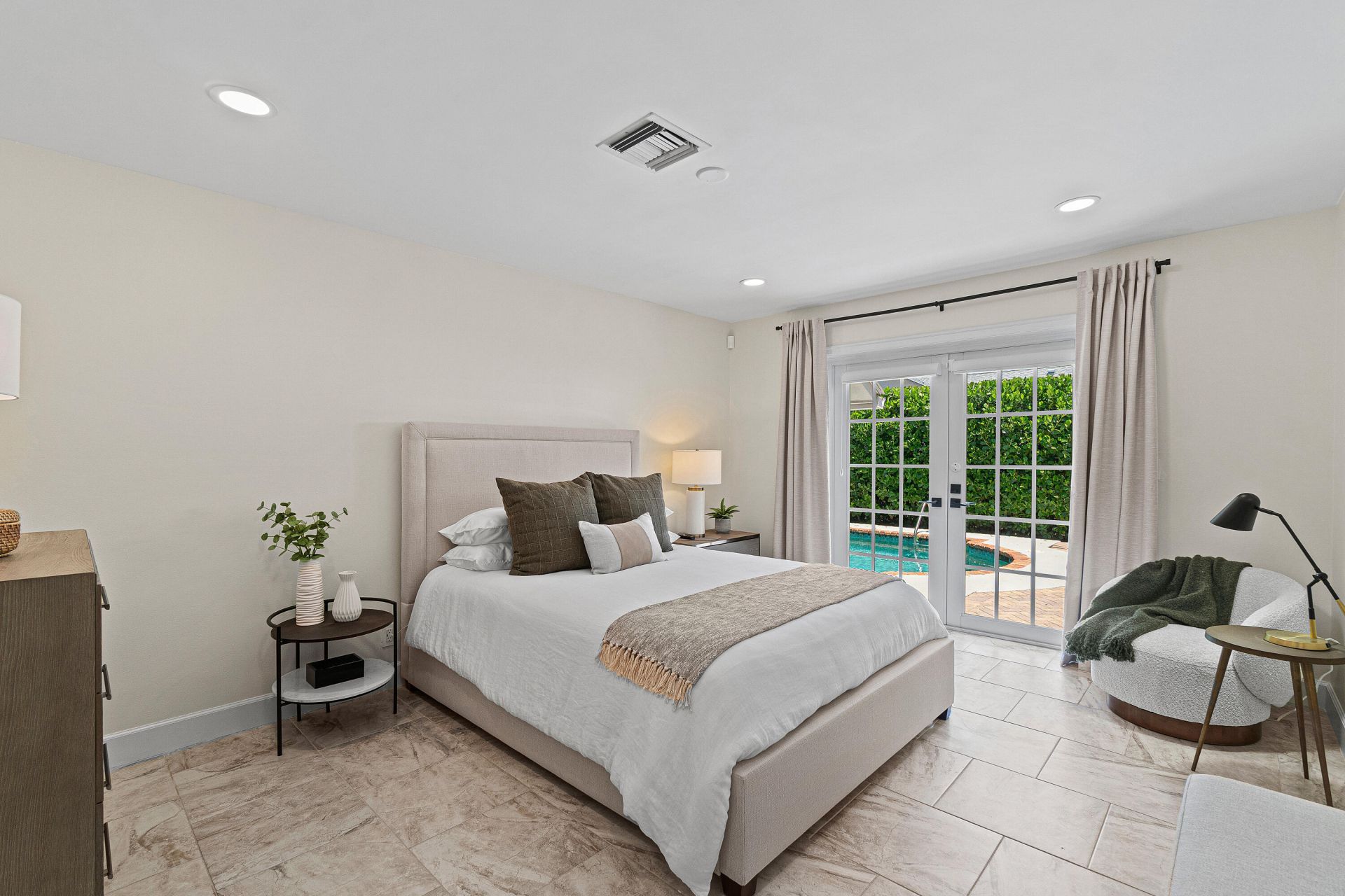 1401 Hummingbird Drive, Delray Beach, FL 33444 Photo