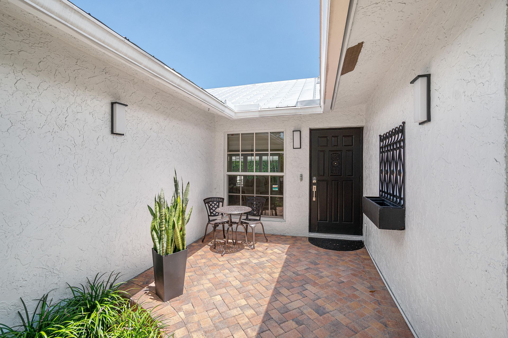 1401 Hummingbird Drive, Delray Beach, FL 33444 Photo