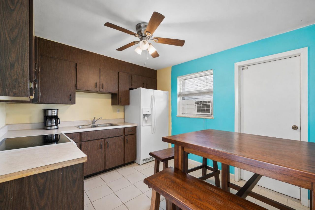 415 Fleming Avenue, Greenacres, FL 33463 Photo