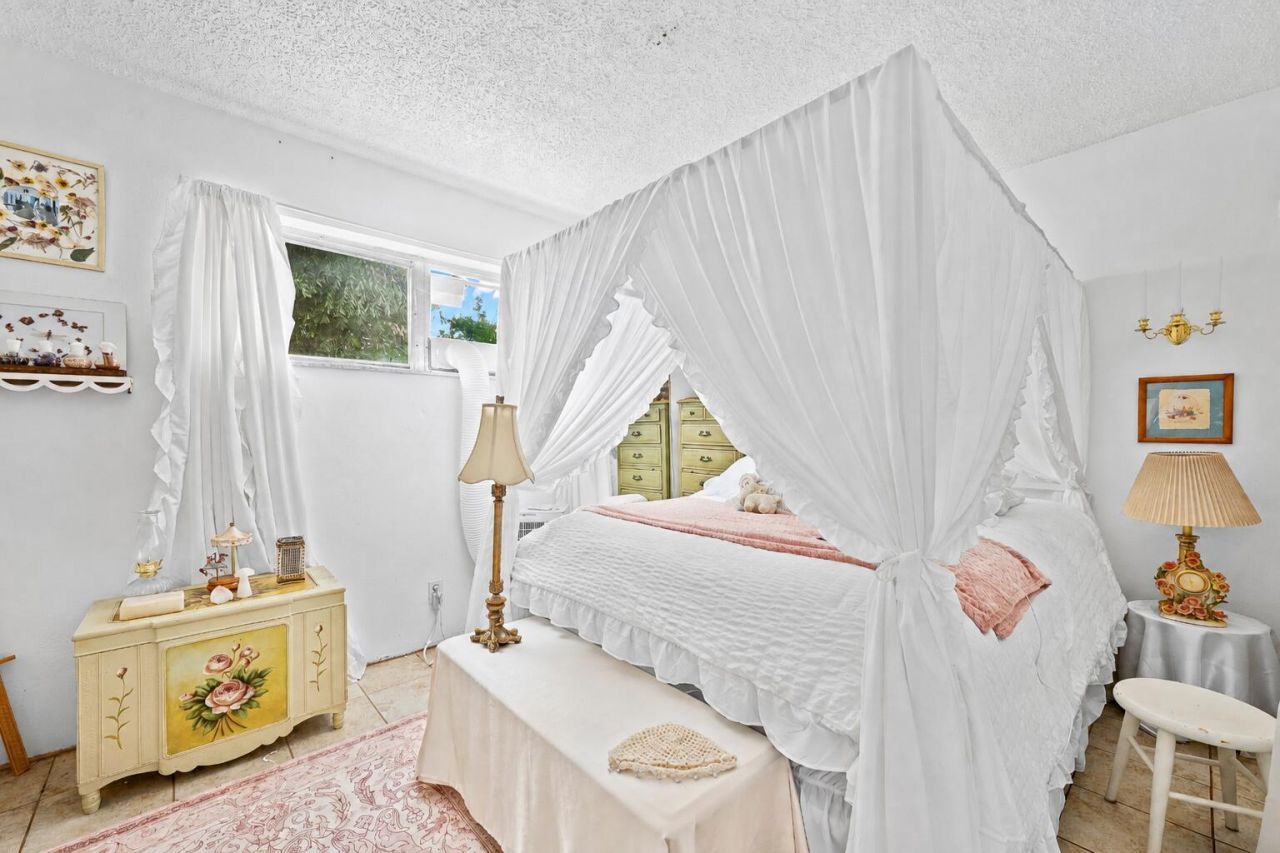 415 Fleming Avenue, Greenacres, FL 33463 Photo