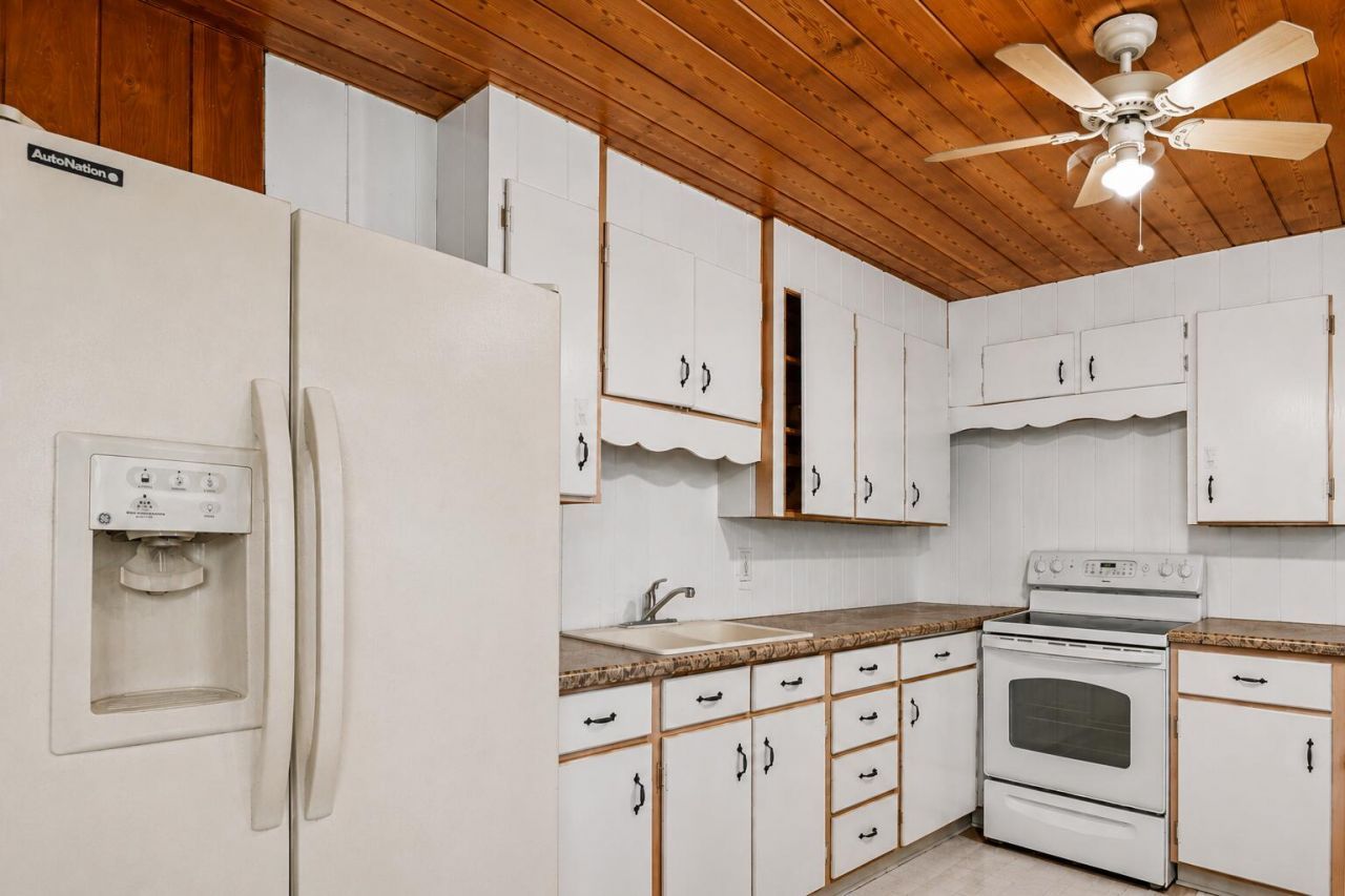 415 Fleming Avenue, Greenacres, FL 33463 Photo