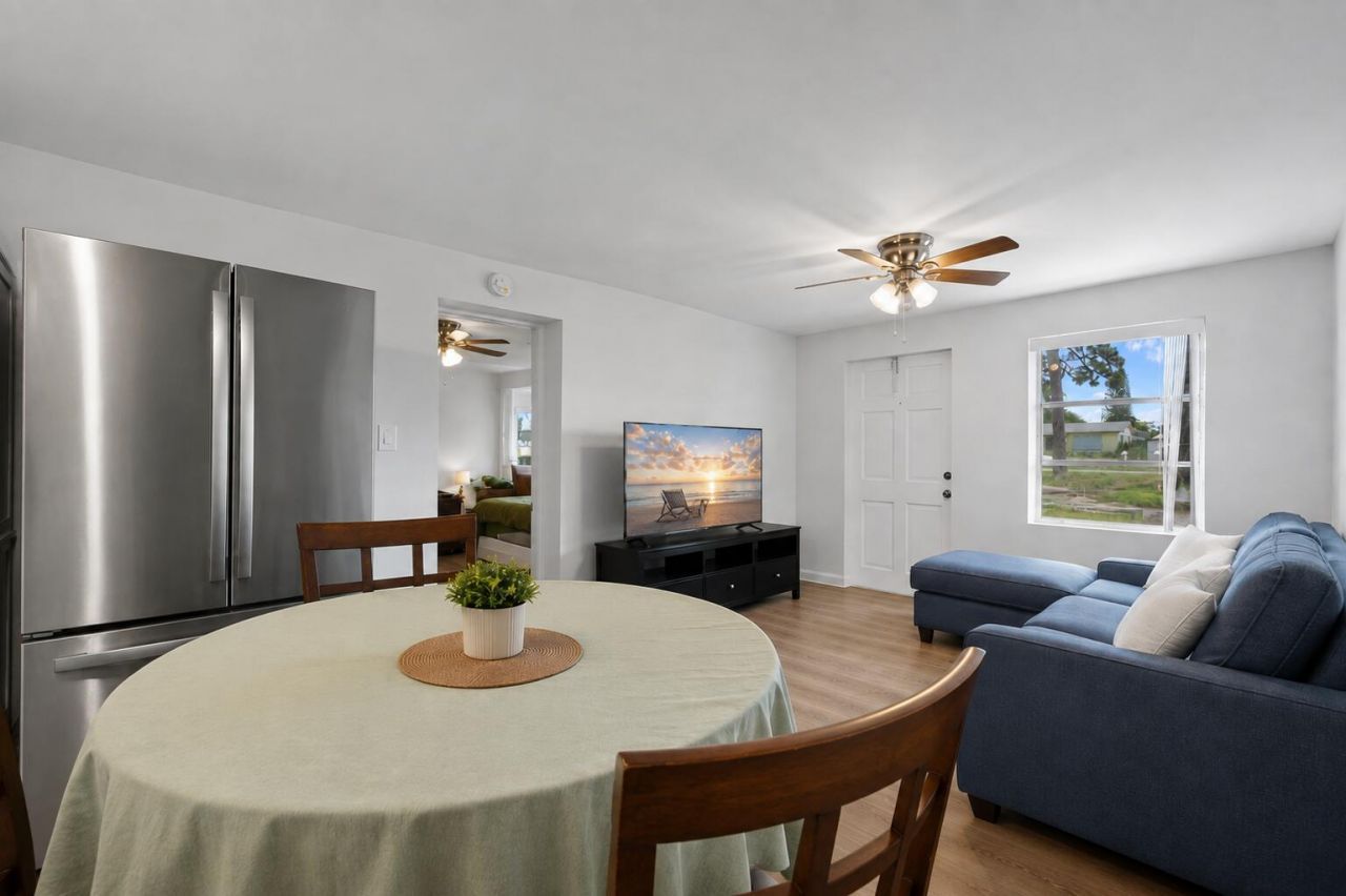 415 Fleming Avenue, Greenacres, FL 33463 Photo