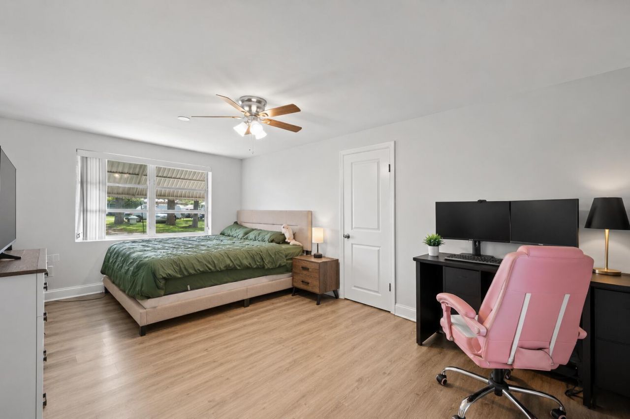 415 Fleming Avenue, Greenacres, FL 33463 Photo
