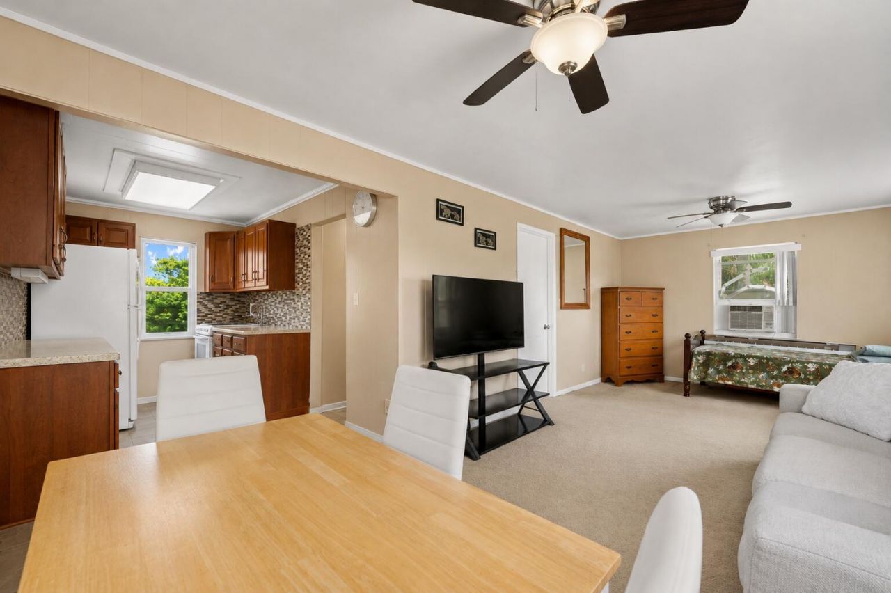 415 Fleming Avenue, Greenacres, FL 33463 Photo