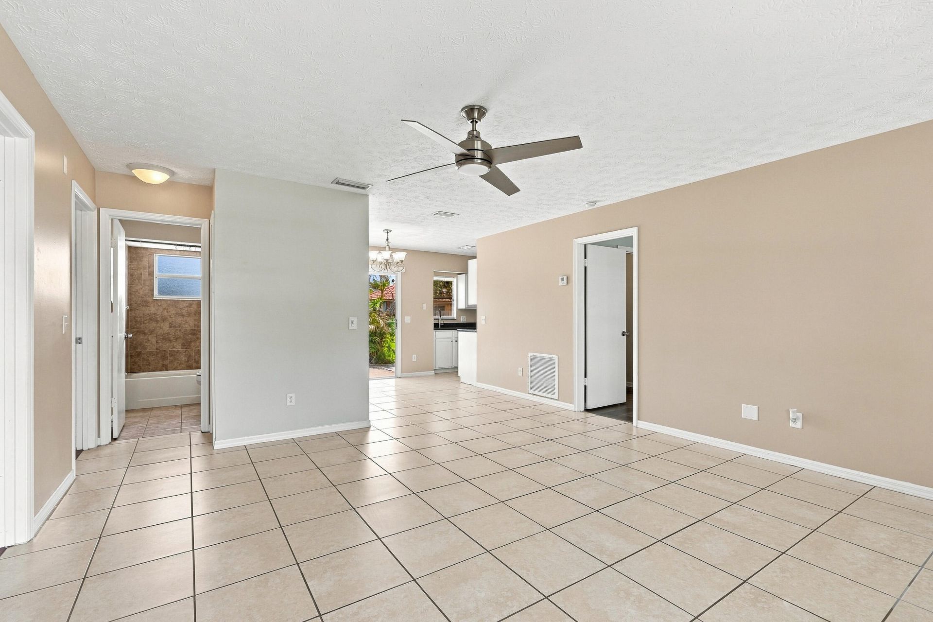 3873 SW Daisy Street, Port Saint Lucie, FL 34953 Photo