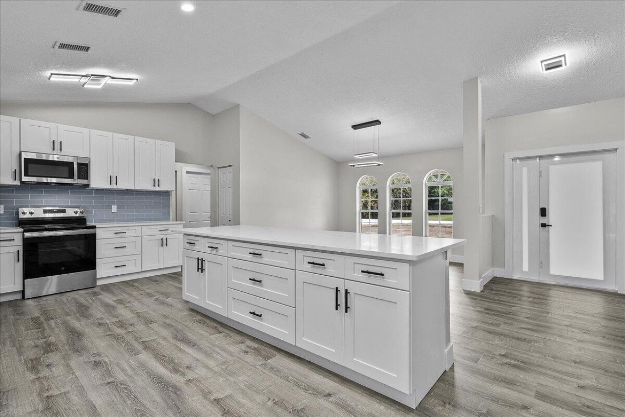14618 63rd Court N, The Acreage, FL 33470 Photo