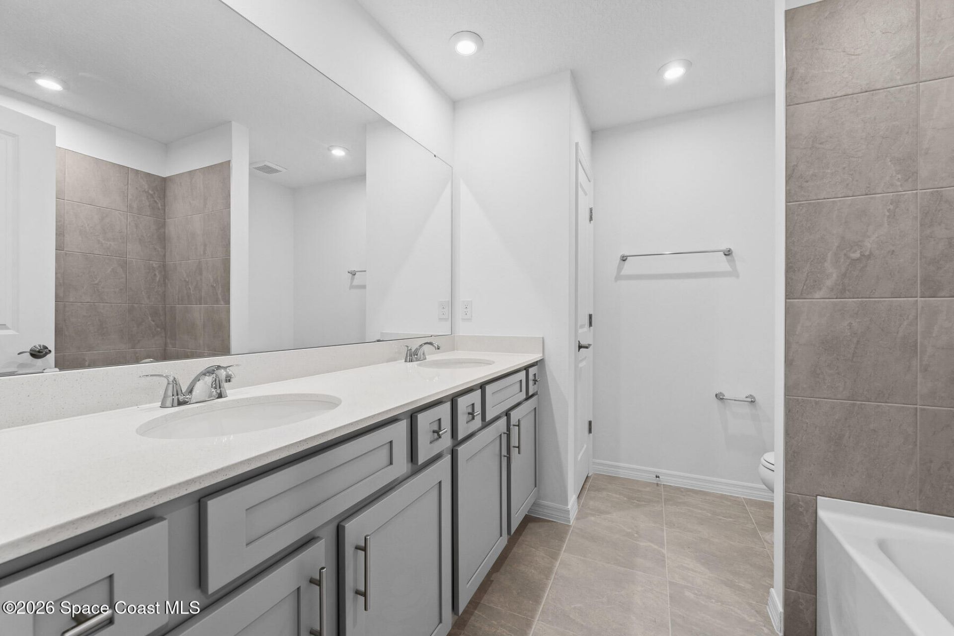 806 Castleford Avenue Ne, Palm Bay, FL 32905 Photo