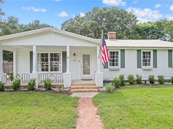 101 Overhill Road, Mobile, AL 36608