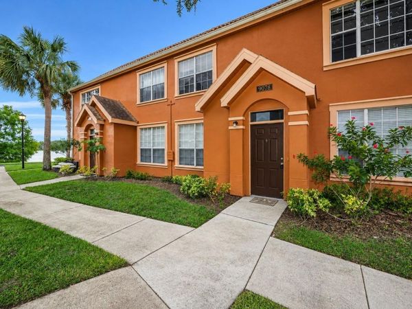 9078 LAKE CHASE ISLAND WAY, Unit 9078, TAMPA, FL 33626