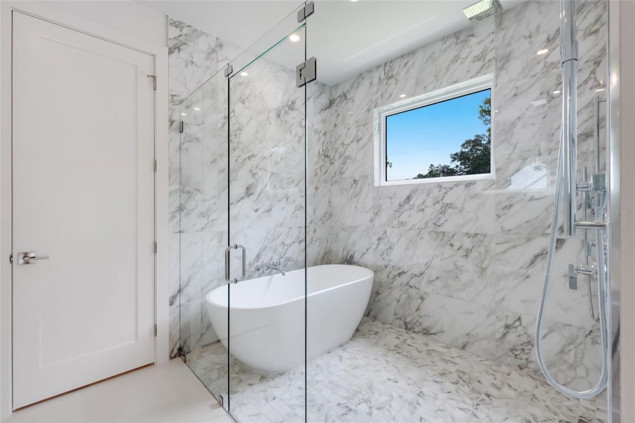 2596 Floyd Street, Sarasota, FL 34239 Photo