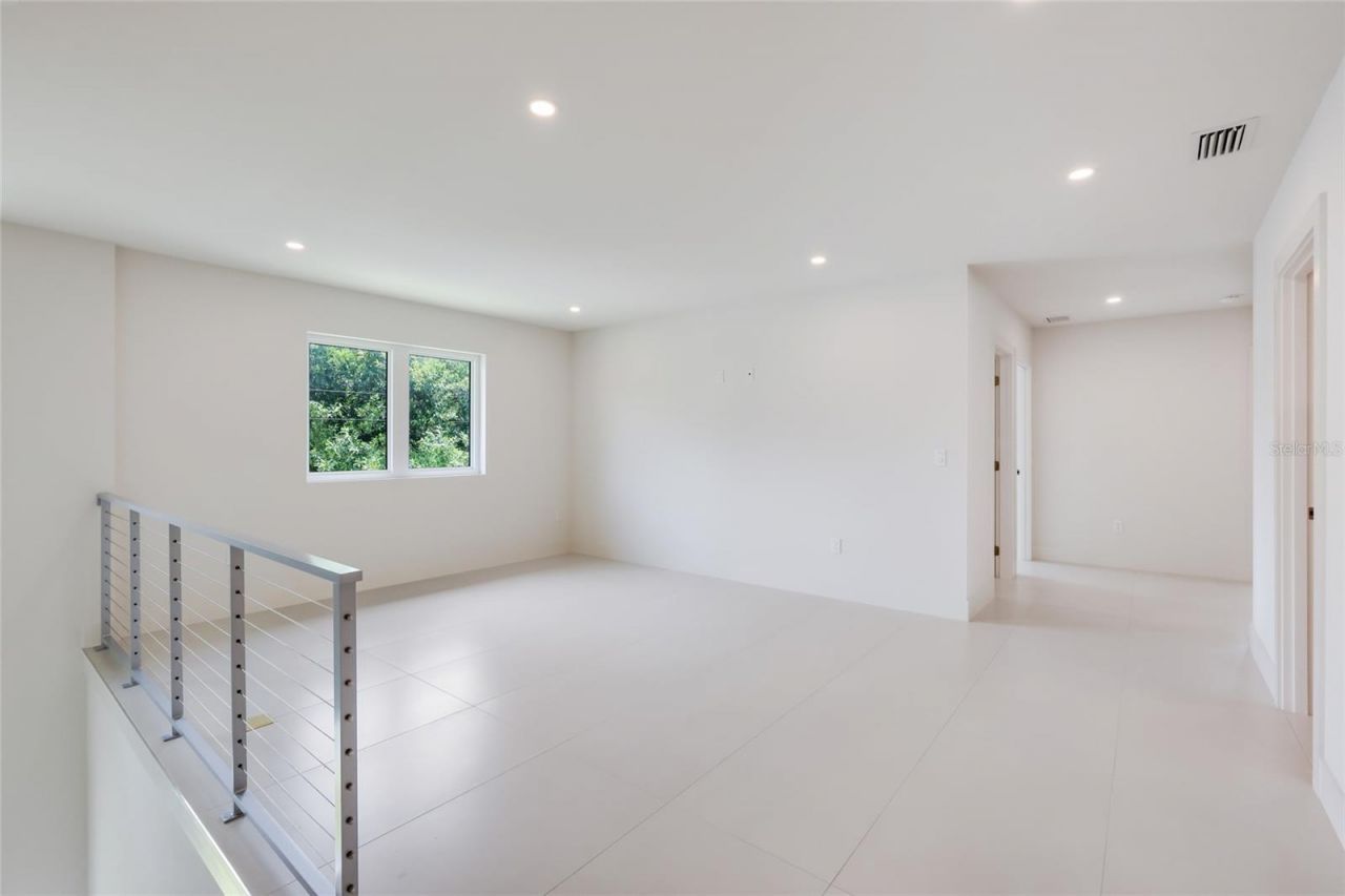 2596 Floyd Street, Sarasota, FL 34239 Photo