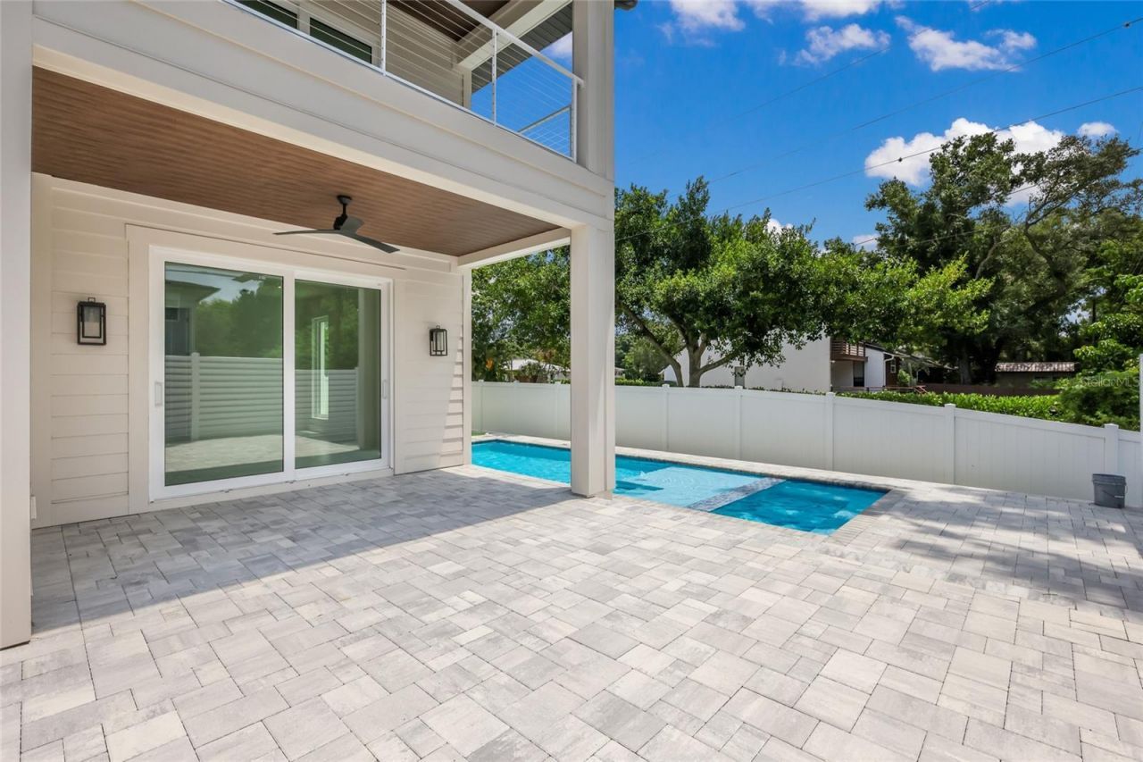 2596 Floyd Street, Sarasota, FL 34239 Photo