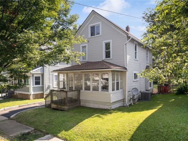 2247 18th Street SW, Kenmore, OH 44314