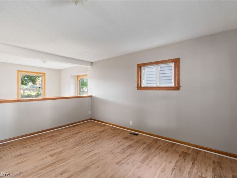2247 18th Street SW, Kenmore, OH 44314 Photo 3
