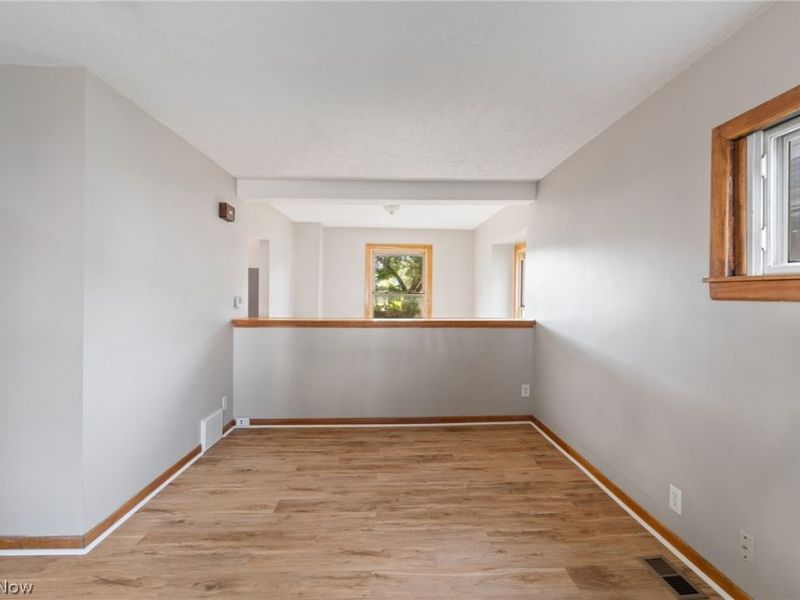 2247 18th Street SW, Kenmore, OH 44314 Photo 4
