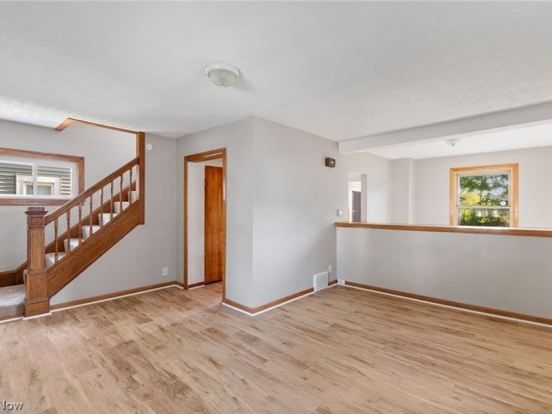 2247 18th Street SW, Kenmore, OH 44314 Photo 5