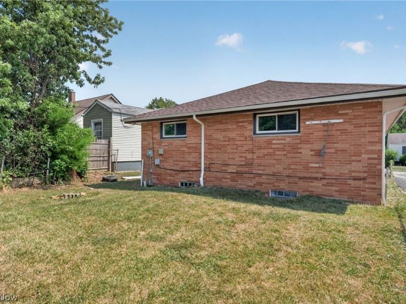 16313 Elberta Avenue, Cleveland, OH 44128 Photo 26