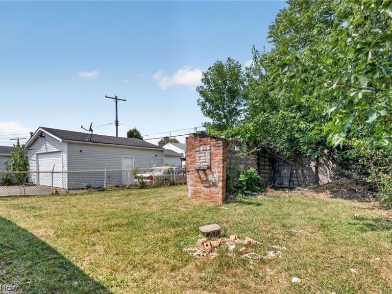 16313 Elberta Avenue, Cleveland, OH 44128 Photo 27