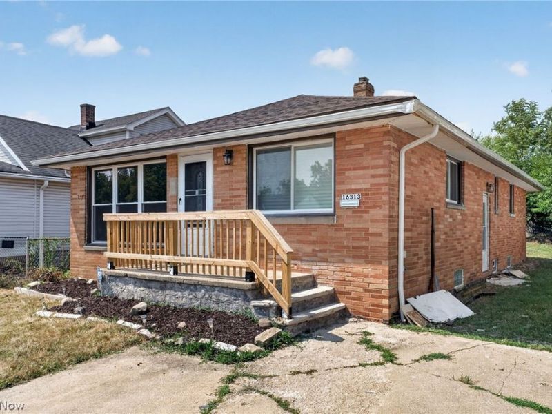 16313 Elberta Avenue, Cleveland, OH 44128 Photo 29