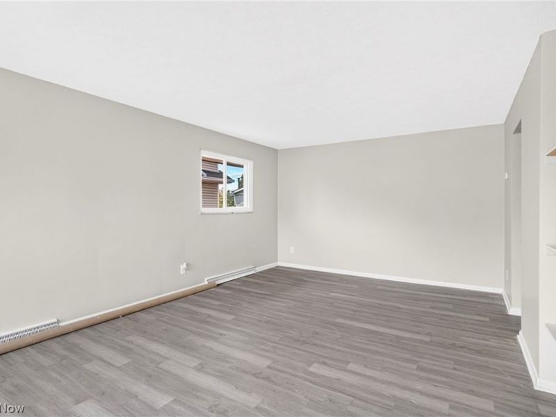 16313 Elberta Avenue, Cleveland, OH 44128 Photo 7