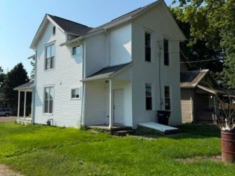 1329 Central Avenue , Zanesville, OH 43701 Photo 5