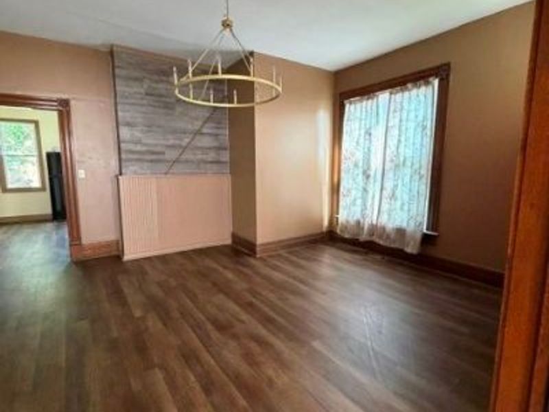 1329 Central Avenue , Zanesville, OH 43701 Photo 7