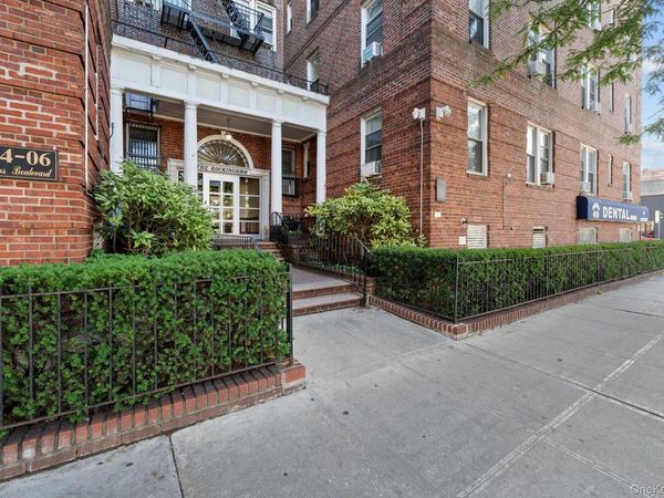 114-06 Queens Blvd, Unit D9, Forest Hills, NY 11375