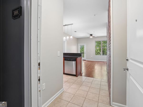 870 Mayson Turner Road NW, Unit 1208, Atlanta, GA 30314