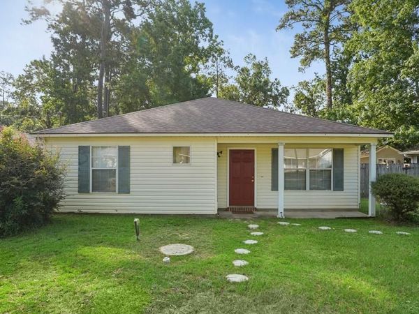 1157 CAWSON Street , Mandeville, LA 70448