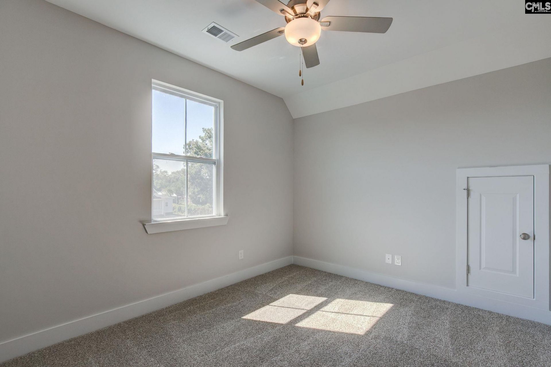 750 Poplar Street Photo 24