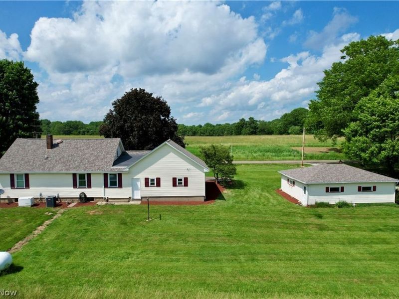 3278 Fresno Road NW, Carrollton, OH 44615 Photo 3