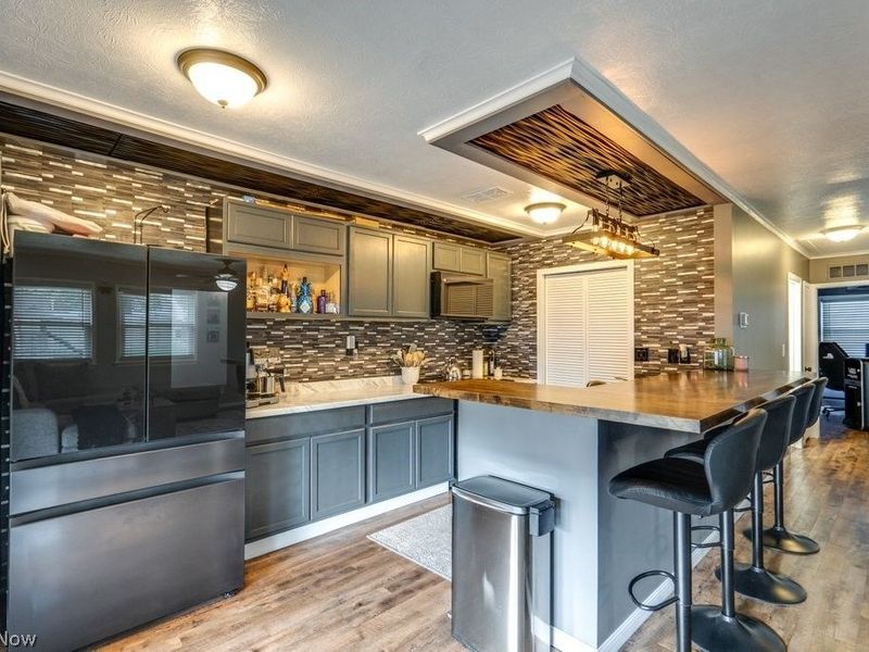 2538 Royal County Down , Unit Apt A, Uniontown, OH 44685 Photo 10
