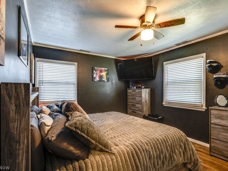 2538 Royal County Down , Unit Apt A, Uniontown, OH 44685 Photo 14