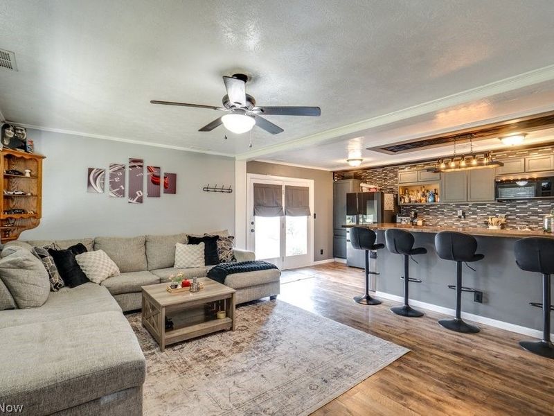 2538 Royal County Down , Unit Apt A, Uniontown, OH 44685 Photo 5
