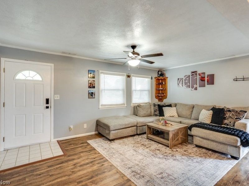 2538 Royal County Down , Unit Apt A, Uniontown, OH 44685 Photo 6