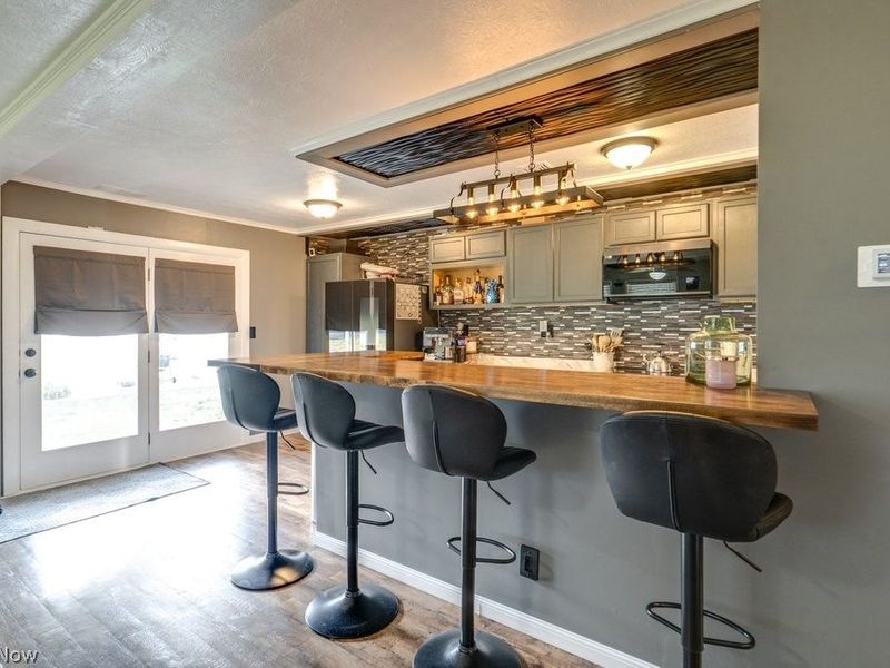 2538 Royal County Down , Unit Apt A, Uniontown, OH 44685 Photo 8