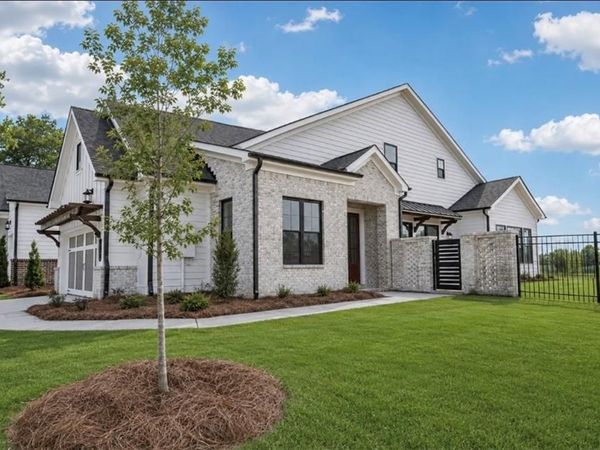 118 Herring Drive, Hoschton, GA 30548