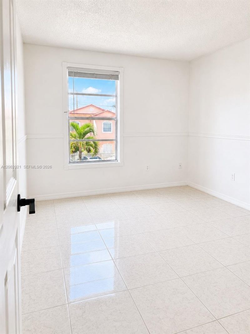 6095 W 18th Ave , Unit S216, Hialeah, FL 33012 Photo