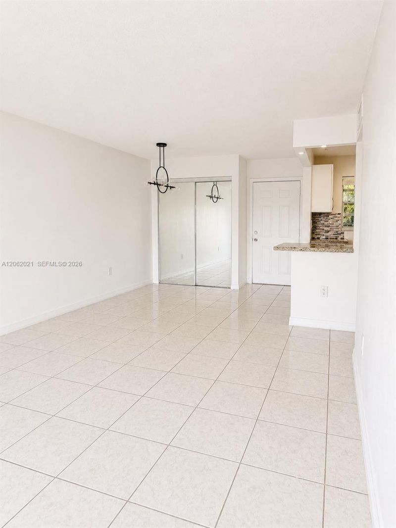 6095 W 18th Ave , Unit S216, Hialeah, FL 33012 Photo