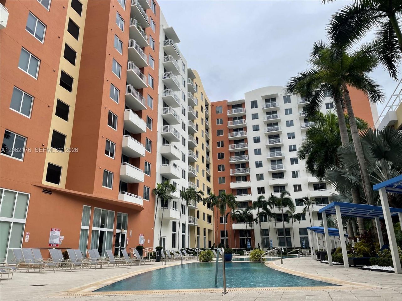 18800 NE 29th Ave, Unit 418, Aventura, FL 33180 Photo