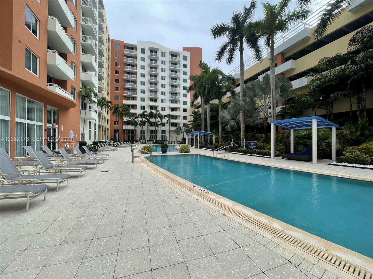 18800 NE 29th Ave, Unit 418, Aventura, FL 33180 Photo